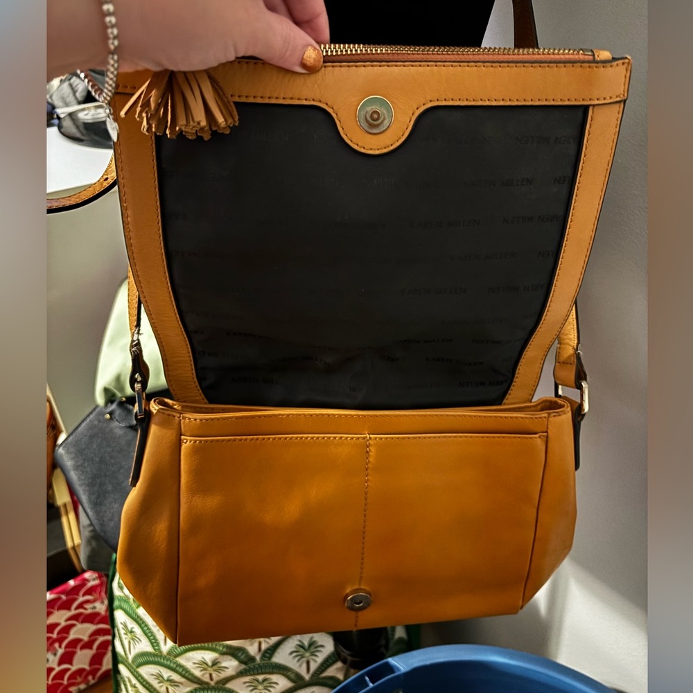 Cross body bag
